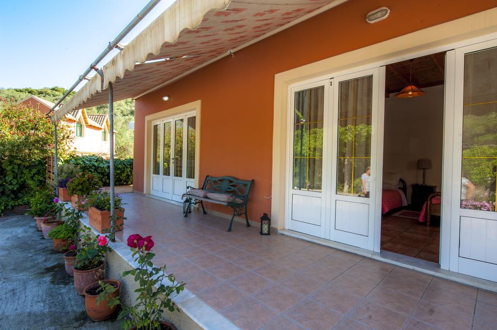 Pieros Studios Lisipios Paleokastritsa Exterior foto
